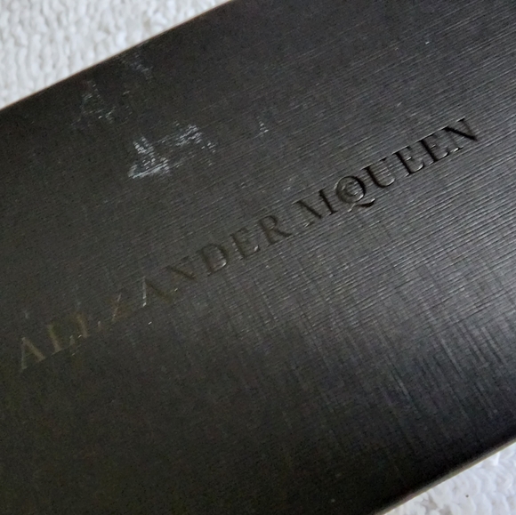 Alexander McQueen Sunglasses main image 8